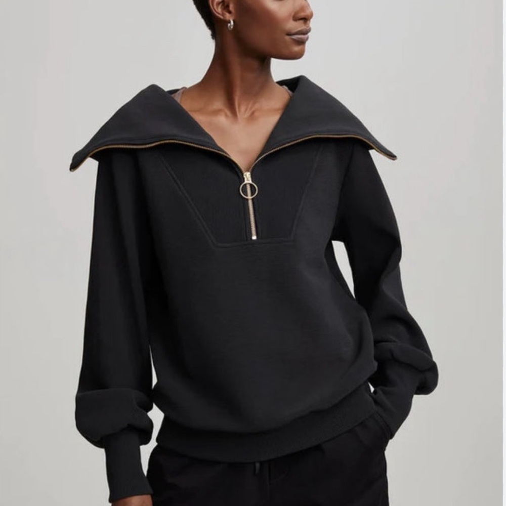 Varley Vine Half-Zip Pullover S (black with gold zipper)